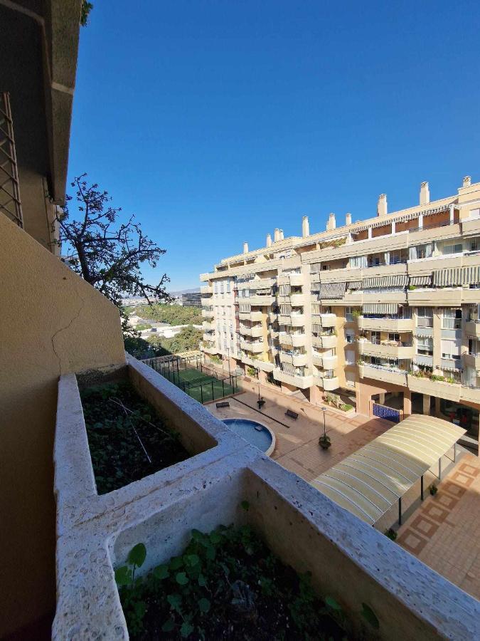 2 Rooms Con Piscina Litoral マラガ エクステリア 写真
